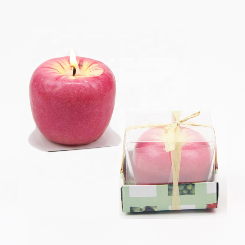 Wholesale England Christmas apple scented candles with custom private label 